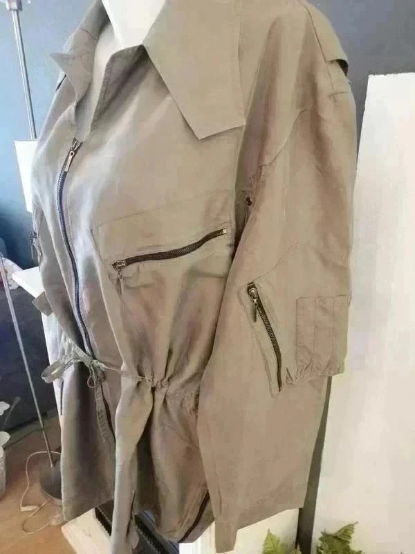 Khaki windbreaker Animal collection – photo 3